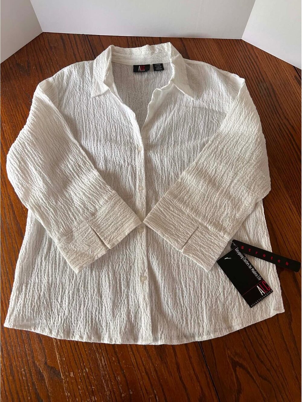At Last Classics ALC White Textured Blouse Large NWT Crinkle Stretch 3/4 Sleeve